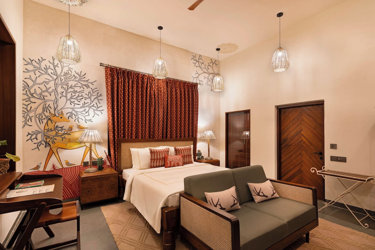 Grand Villa, Bathtub, Garden View | Premium bedding, down duvets, free minibar, blackout curtains