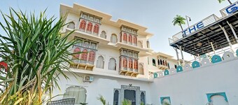 KHAKHRI HAVELI - A Boutique Hotel