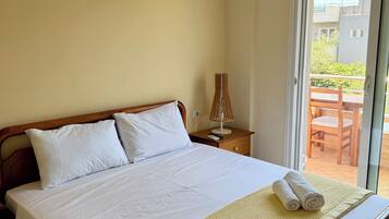 Comfort Double Room, Lake View | Soundproofing, free WiFi