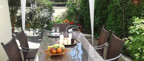 Villa, fumadores | 4 dormitorios y sistema de insonorización