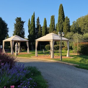 Servei de restauració a l'aire lliure