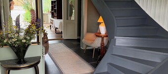 Hidden gem in the countryside - spacious house with 5 bedrooms, 13 beds & large garden