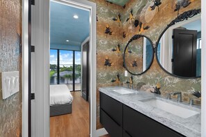 3 Schlafzimmer, Bügeleisen/Bügelbrett, Reisekinderbett, kostenloses WLAN