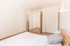 1 Schlafzimmer, Bügeleisen/Bügelbrett, WLAN, Bettwäsche