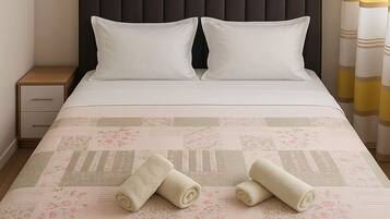 1 chambre, fer et planche Ă repasser, Wi-Fi, draps fournis