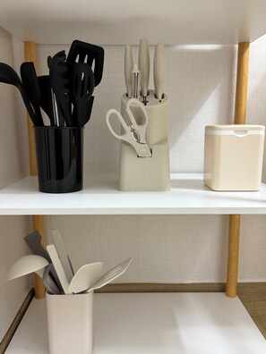 Classic Double Room, Multiple Beds, Non Smoking, Refrigerator | Private kitchen