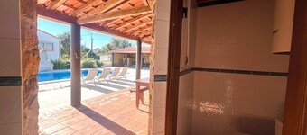 Holiday Home 'Super House with Pool In Sintra' with Mountain View, Wi-Fi and Air Conditioning