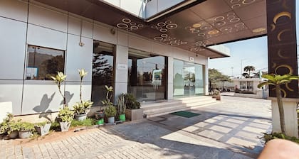 Alps Residency-A Bergamont Hotel