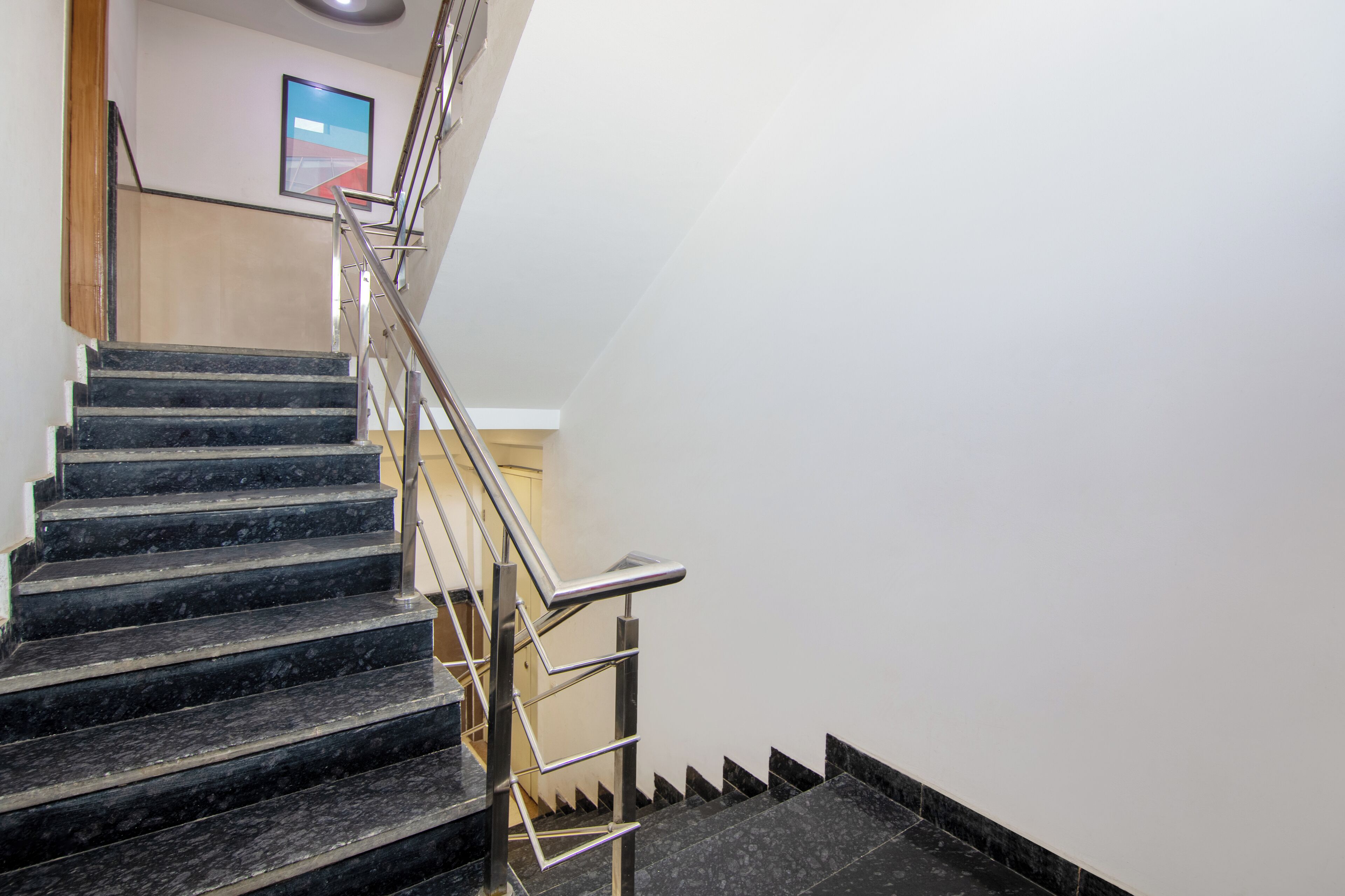 Foto - The Lohmod Suites Near Delhi IGI Airport with Free Airport Drop