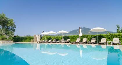 Cabin 'La Casa Del Fattore' with Mountain View, Wi-Fi and Air Conditioning