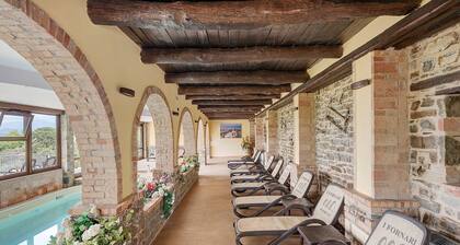 Villa 'Don Elio Con Spa Privata' with Mountain View, Wi-Fi and Air Conditioning