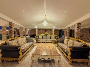 Lobby - Spree Farmstay, Faridabad (Faridabad)