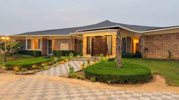 Facciata della struttura