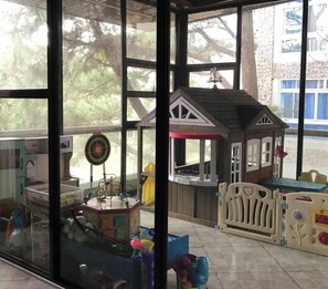 Condo, 1 Bedroom, City View | Children's area