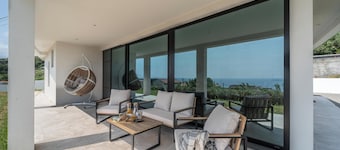 Auréa House - Luxury with an Ocean View