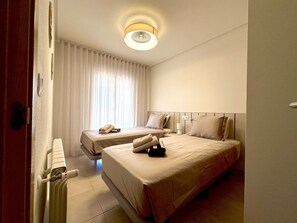 2 bedrooms, iron/ironing board, free WiFi, bed sheets - Casa Mi Sueno-A Murcia Holiday Rentals Property (Roldan)