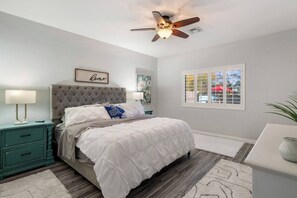 4 chambres, fer et planche à repasser, Wi-Fi, draps fournis