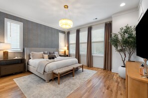 4 chambres, fer et planche à repasser, Wi-Fi gratuit, draps fournis