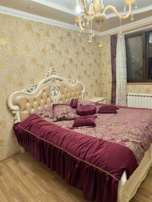 5 室のベッドルーム、WiFi