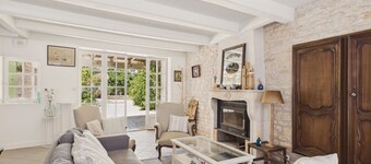 400 m from the beach, garden, house for 8