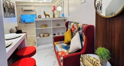 Budget Loft-type Condo in Uptown CDO