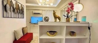 Budget Loft-type Condo in Uptown CDO