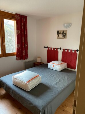 3 Schlafzimmer, Bügeleisen/Bügelbrett, WLAN