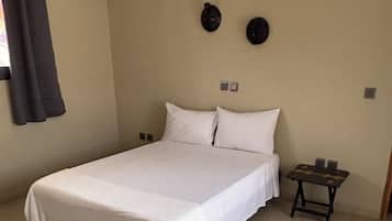 3 bedrooms, free WiFi, bed sheets