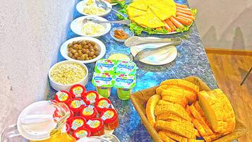 Petit déjeuner buffet compris tous les jours