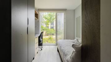 Basic-Doppelzimmer, Nichtraucher, eigenes Bad | Schreibtisch, laptopgeeigneter Arbeitsplatz, Bügeleisen/Bügelbrett