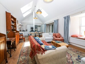 Living area - The Crannach (Blairgowrie)