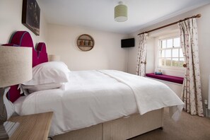 3 chambres, accès à Internet, literie fournie