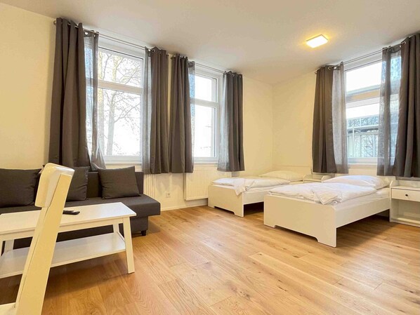 1 chambre, Wi-Fi gratuit, draps fournis