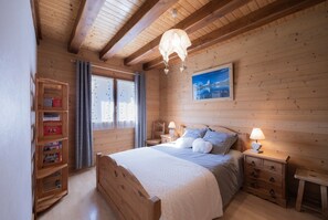 3 bedrooms, iron/ironing board, WiFi