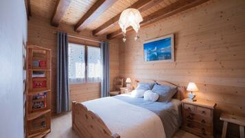 3 chambres, fer et planche à repasser, Wi-Fi