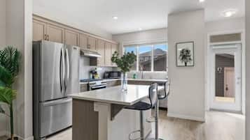 Micro-ondas, fogão, cooktop