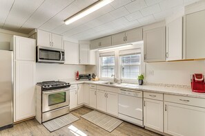 House (2 Bedrooms) | Interior - Close to Shops, Eats & Hospital: Roxboro Retreat (Roxboro)