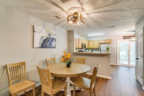 Apartment (2 Bedrooms) | Interior - 13 Mi to Dtwn: Nashville Gem Near Golf & Fishing (Nashville)