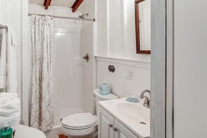 Cottage (2 Bedrooms) | Interior - Lake Wateree Retreat: Dock & Screened Porch! (Camden)