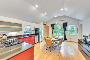House (1 Bedroom) | Interior