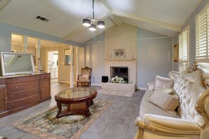 House (3 Bedrooms) | Interior - 5 Mi to Bellhaven: Spacious Getaway in Jackson (Jackson)