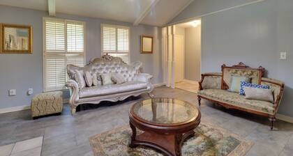 5 Mi to Bellhaven: Spacious Getaway in Jackson