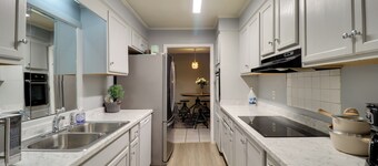5 Mi to Bellhaven: Spacious Getaway in Jackson