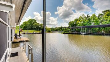 Cottage (2 Bedrooms) | Interior