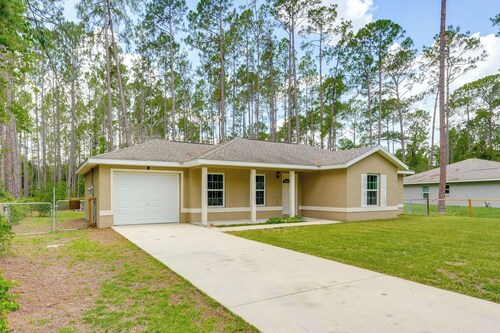 11 Mi to Silver Springs State Park: Forested Haven