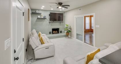 6 Mi to Dtwn: Hot Springs Abode w/ Yard!