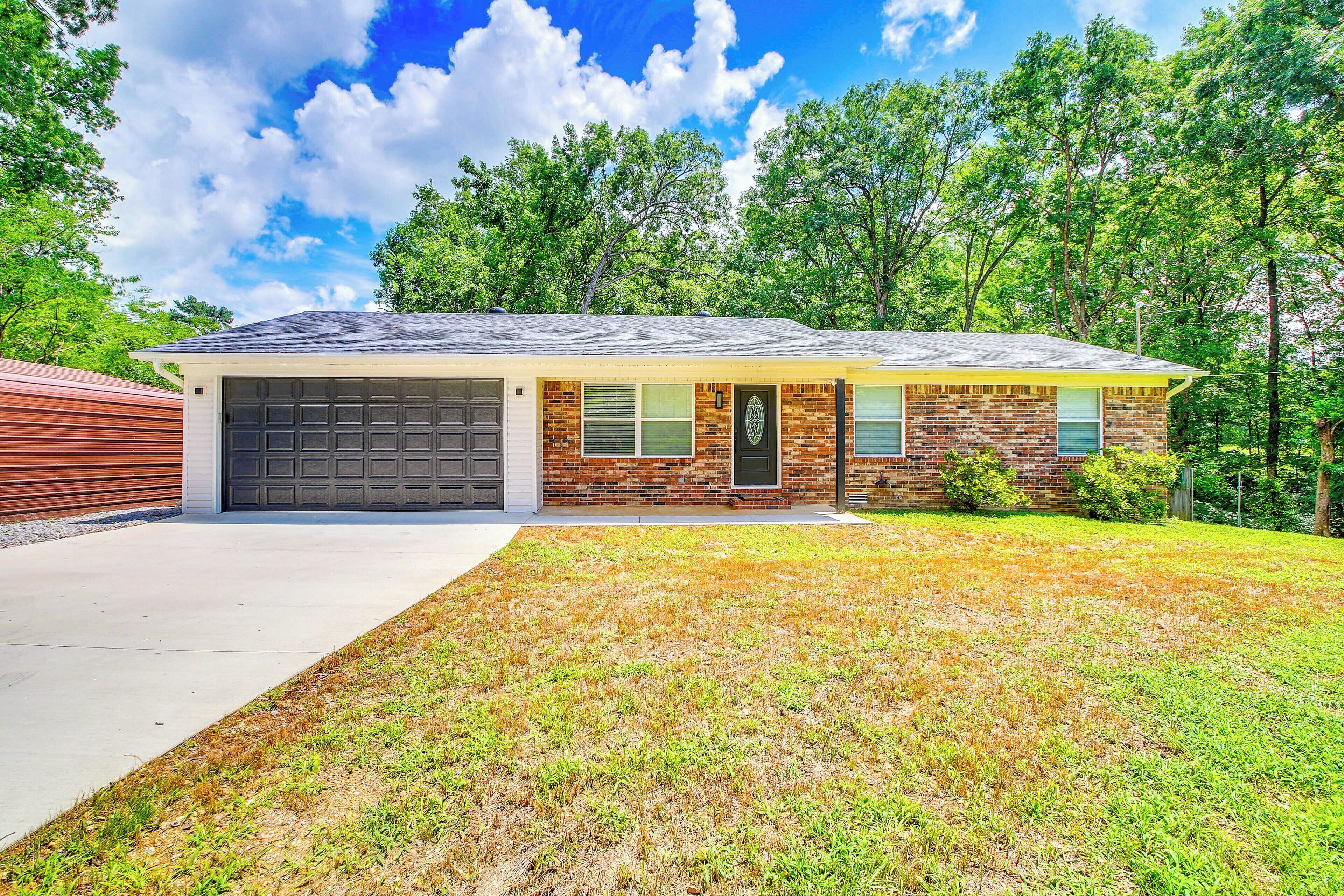 House (3 Bedrooms) | Front of property