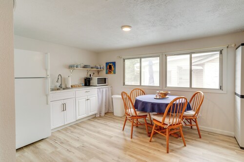 Walk to Norfork Lake: Guest House in Henderson