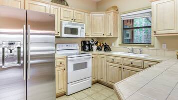 Maison (3 Bedrooms) | Intérieur