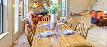 Pickwick Lake Cabin w/ Private Marina Access